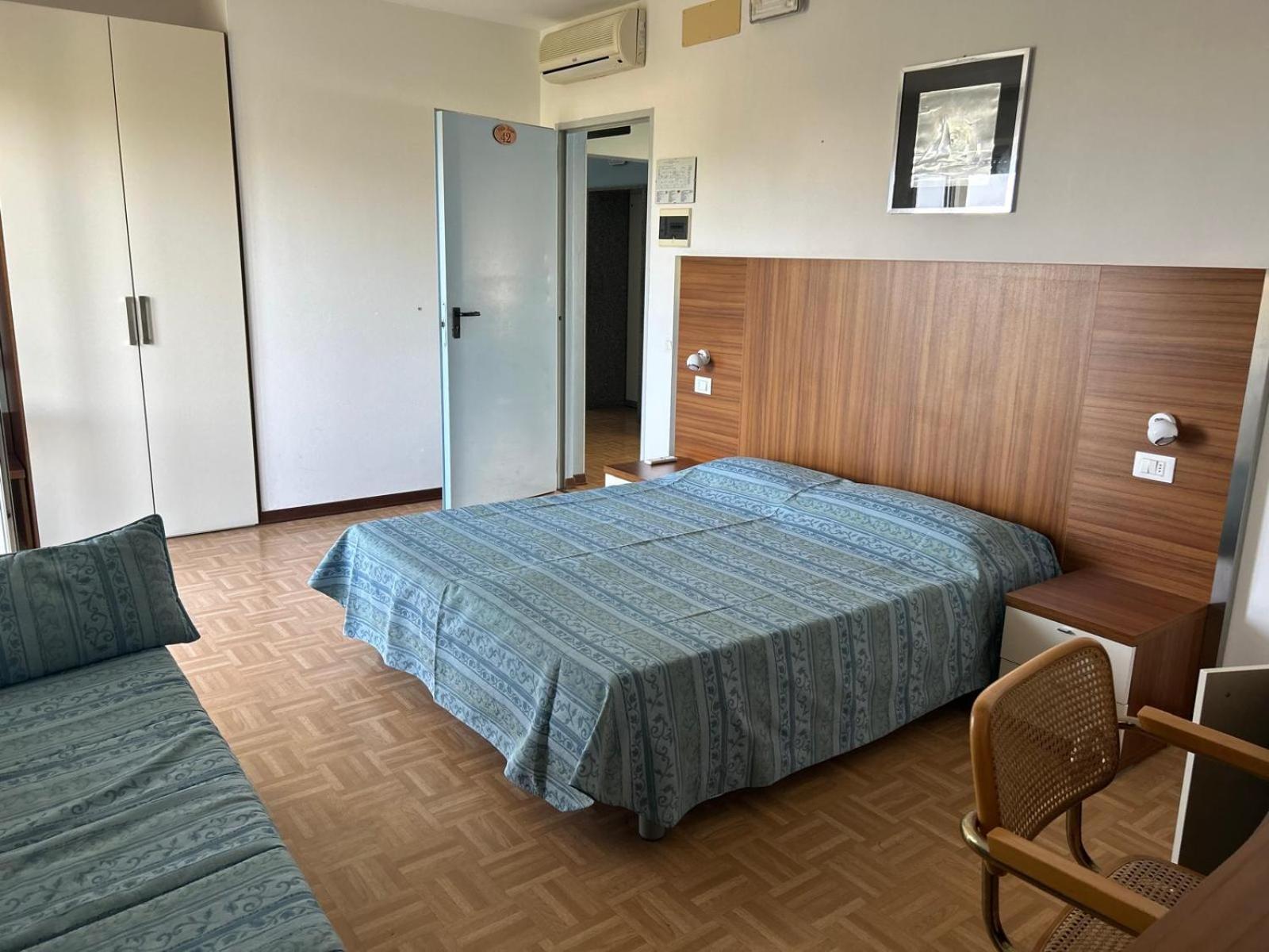 Hotel Aspe Bibione Exteriör bild