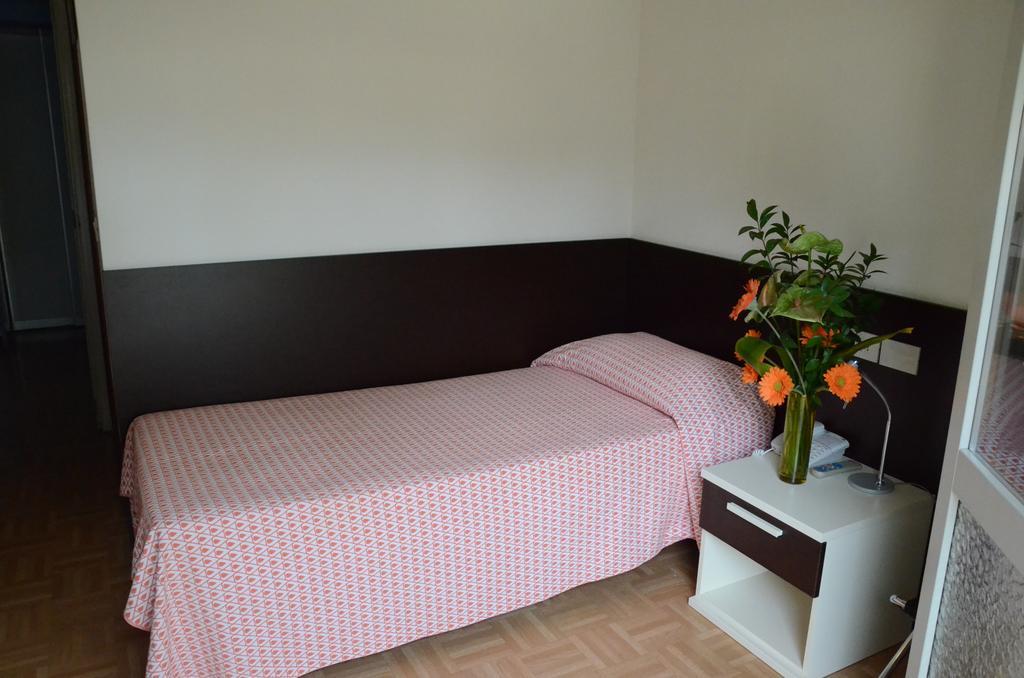 Hotel Aspe Bibione Rum bild