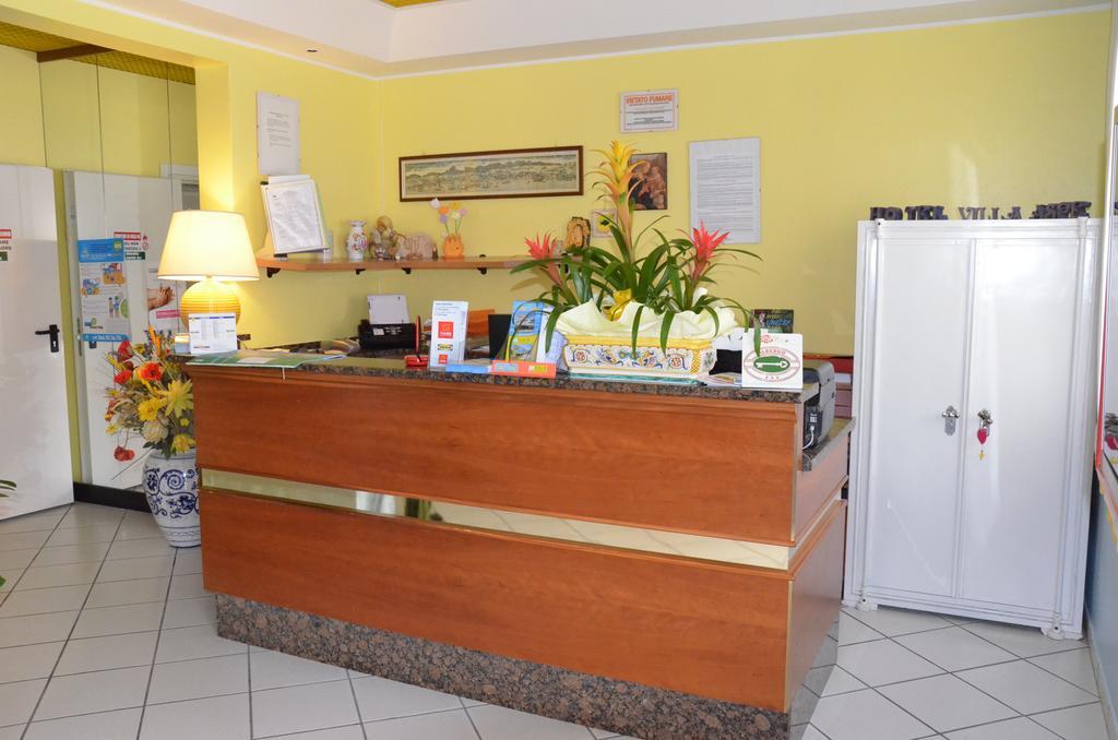 Hotel Aspe Bibione Exteriör bild