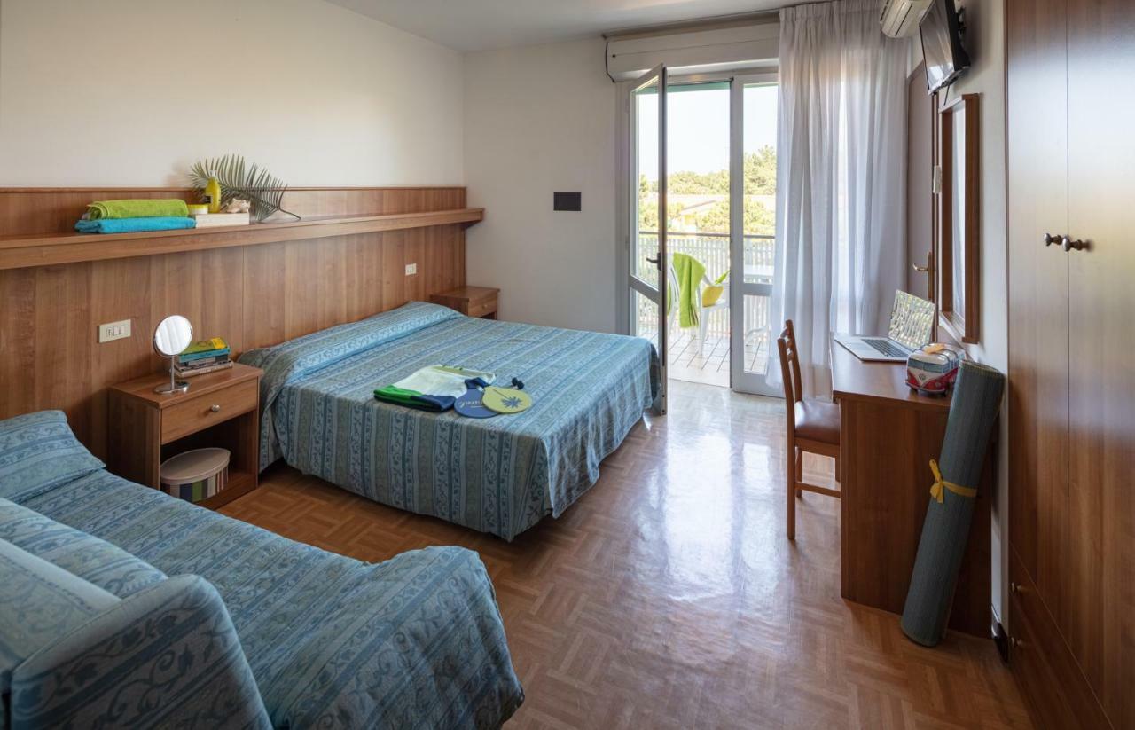 Hotel Aspe Bibione Exteriör bild